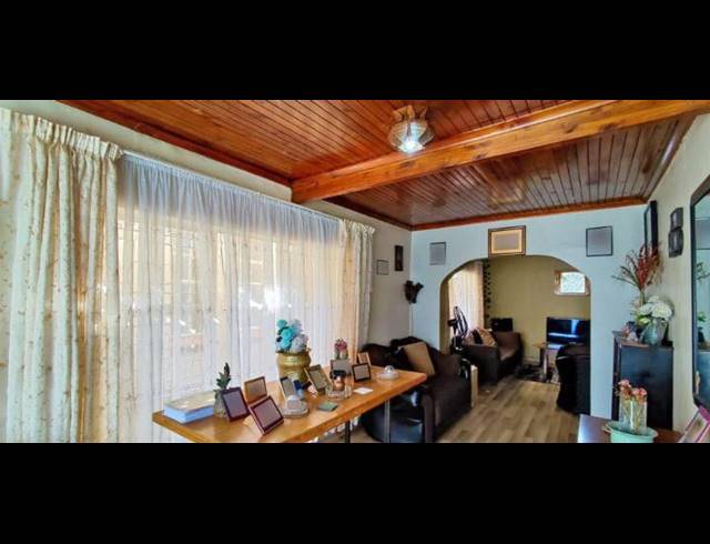 3 BEDROOM HOUSE FOR SALE IN REIGERPARK